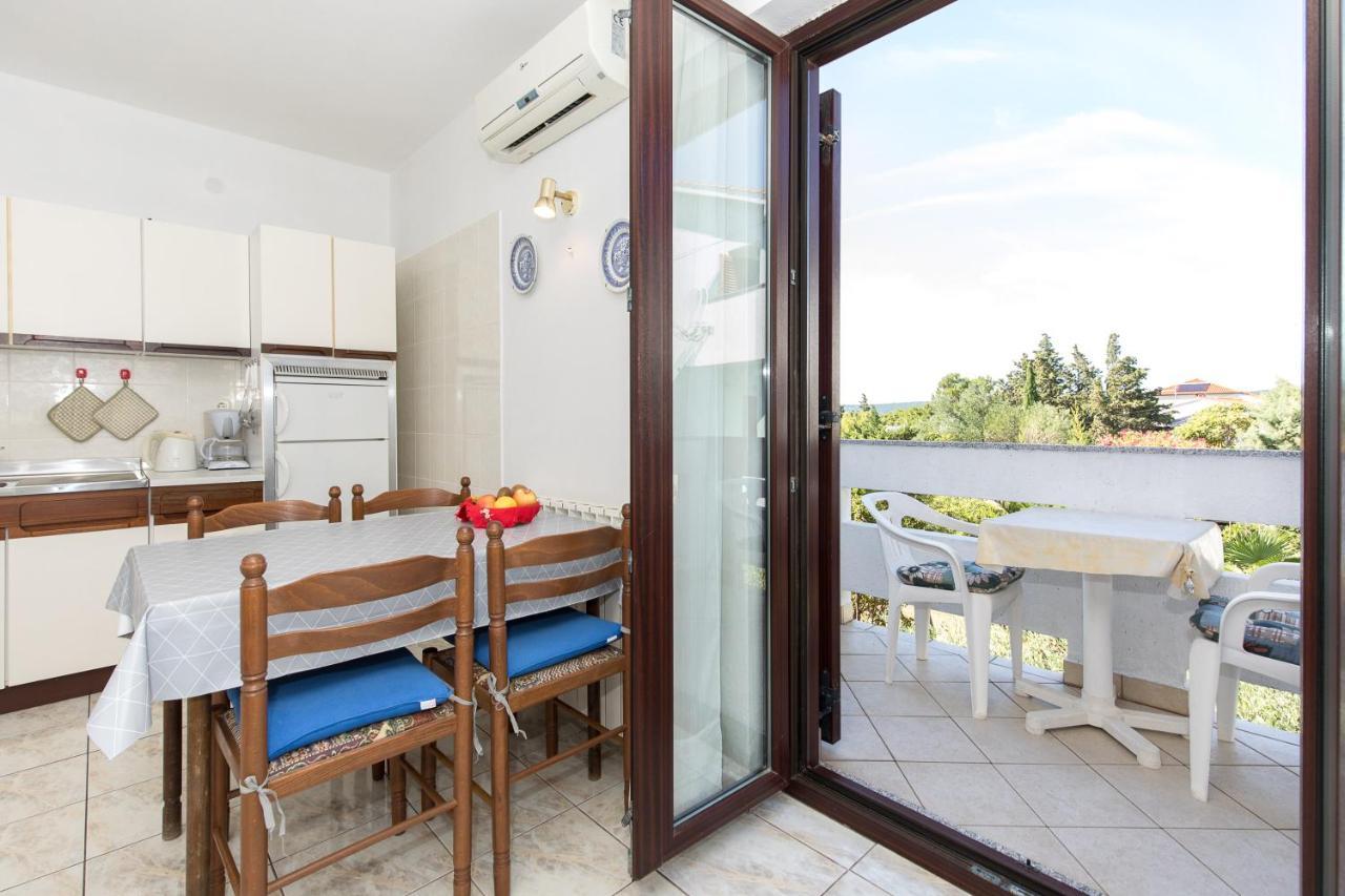 Apartmani Anita Punat Exterior photo