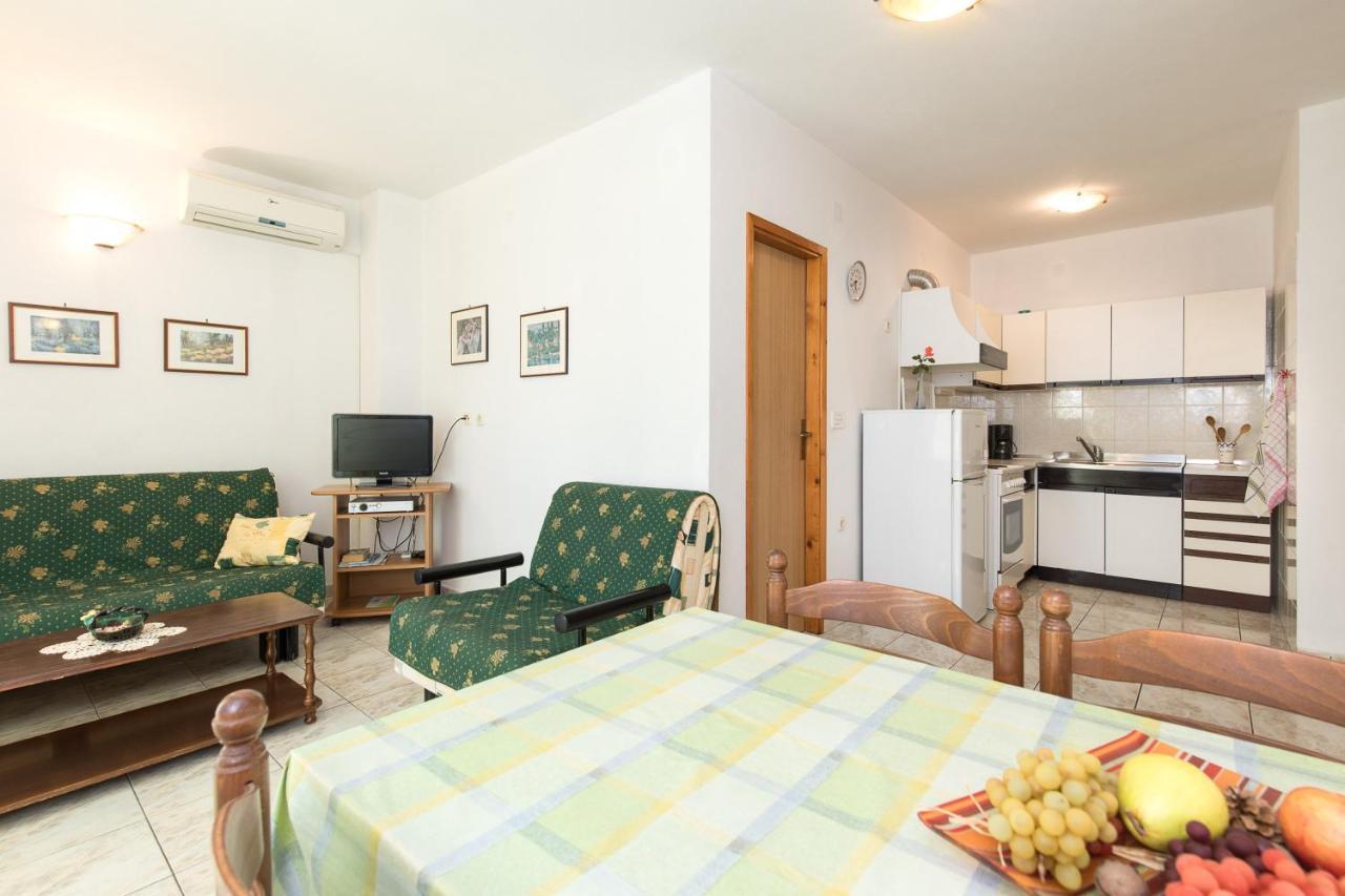 Apartmani Anita Punat Exterior photo