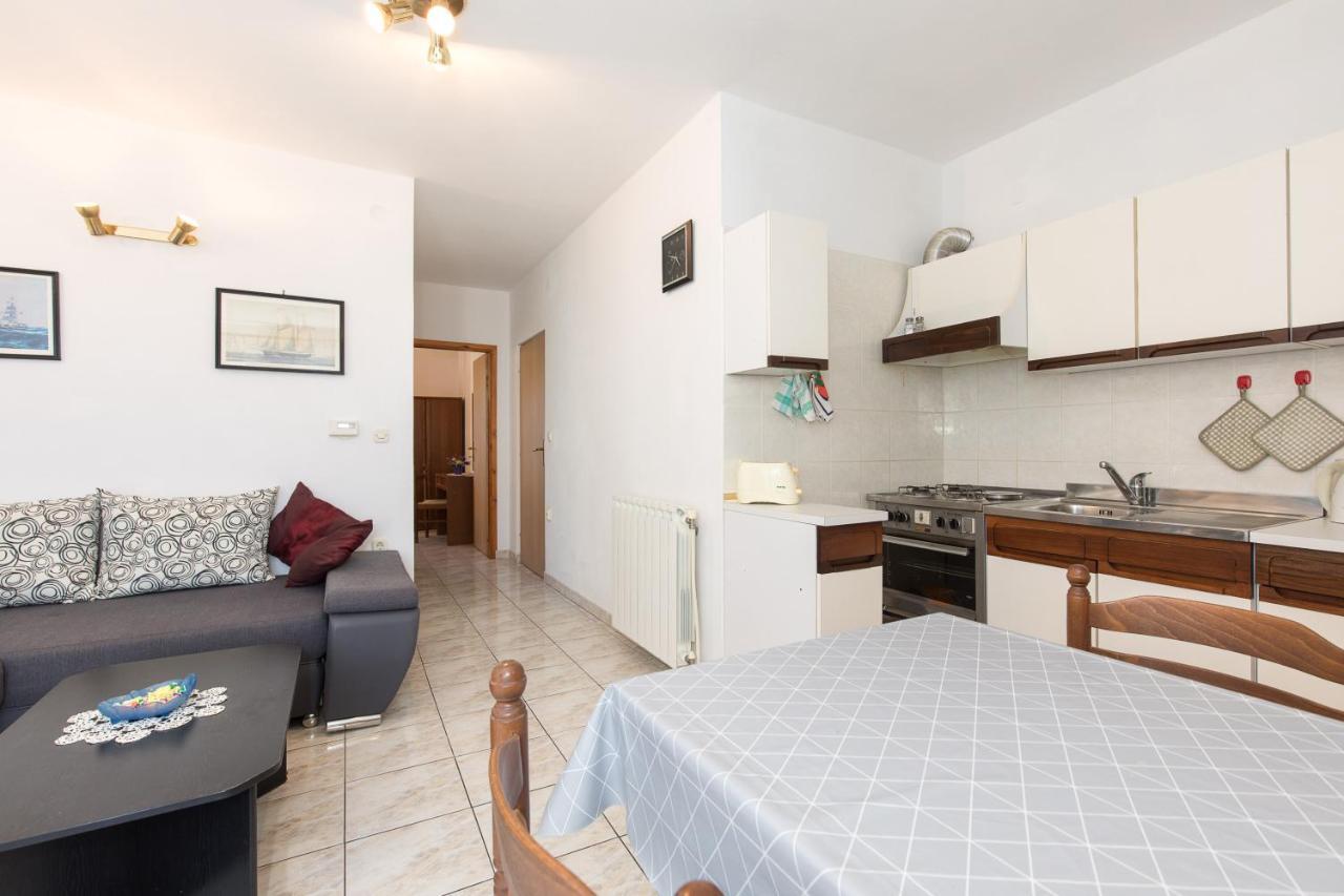 Apartmani Anita Punat Exterior photo